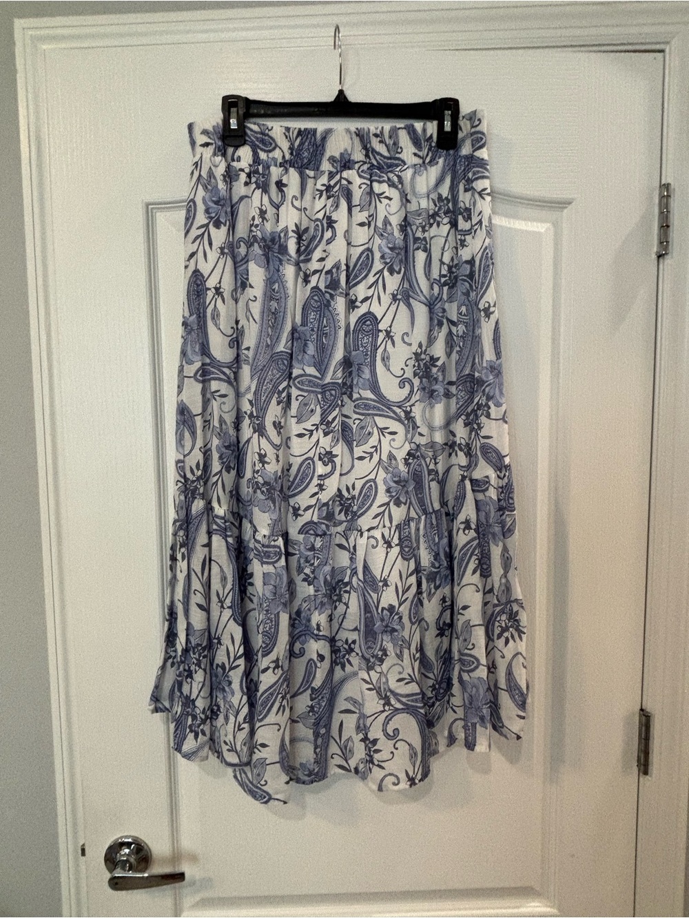 Mlle Gabrielle Blue & White Paisley High-Low Tiered Skirt, Large - Picture 3 of 5